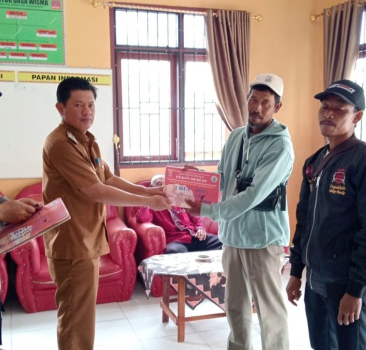 Pekon Bedudu Kecamatan Belalau Kabupaten Lambar Salurkan Bantuan Langsung Tunai Dana Desa (BLT-DD) Tahun 2025