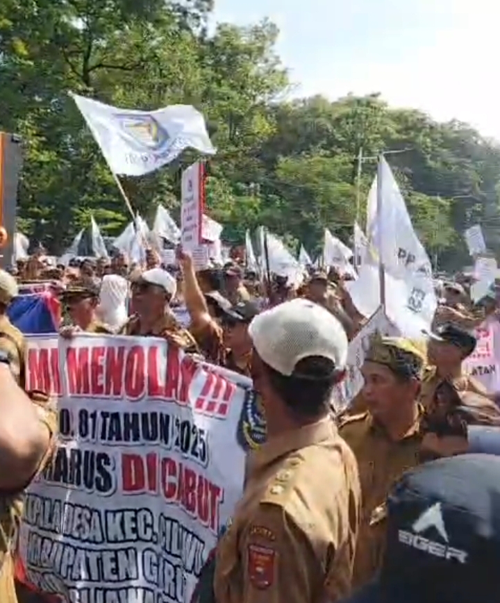 APDESI Dan Peratin Lampung Barat Demo Menkeu Purbaya di Jakarta