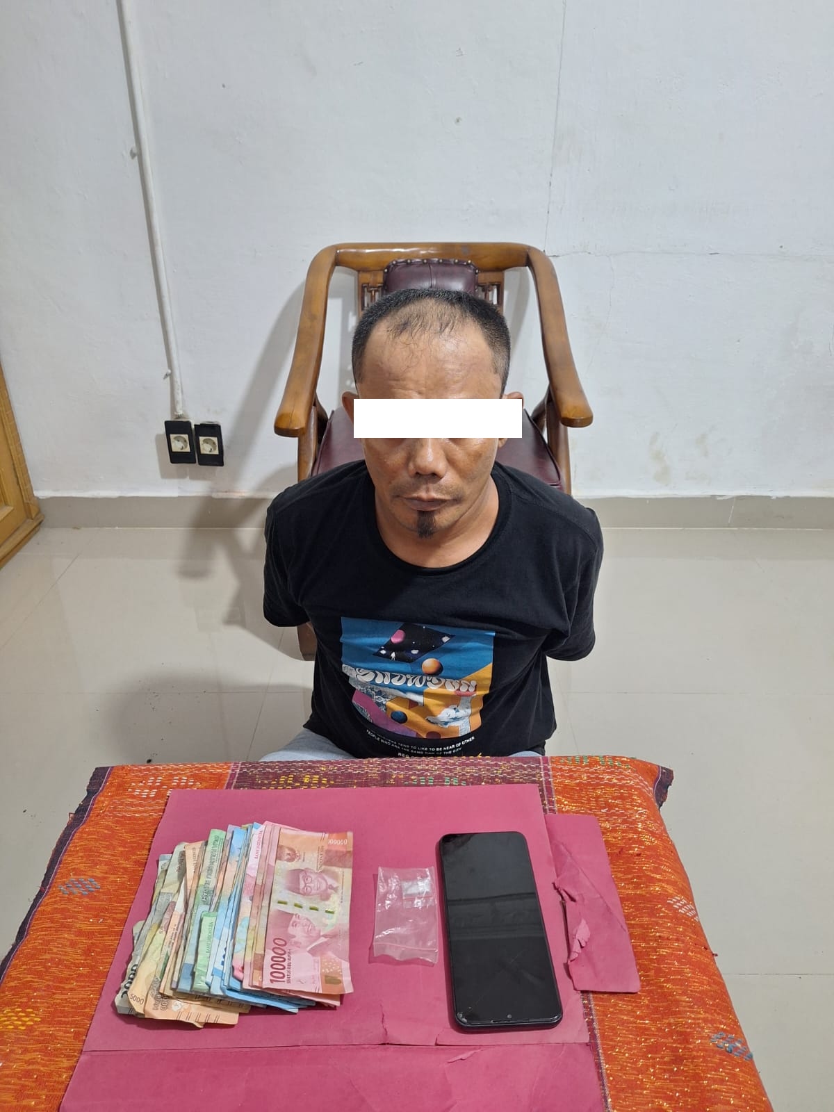 Pengungkapan di Babussalam Mandau: Pria Inisial AKH Diamankan Bersama Barang Bukti Sabu