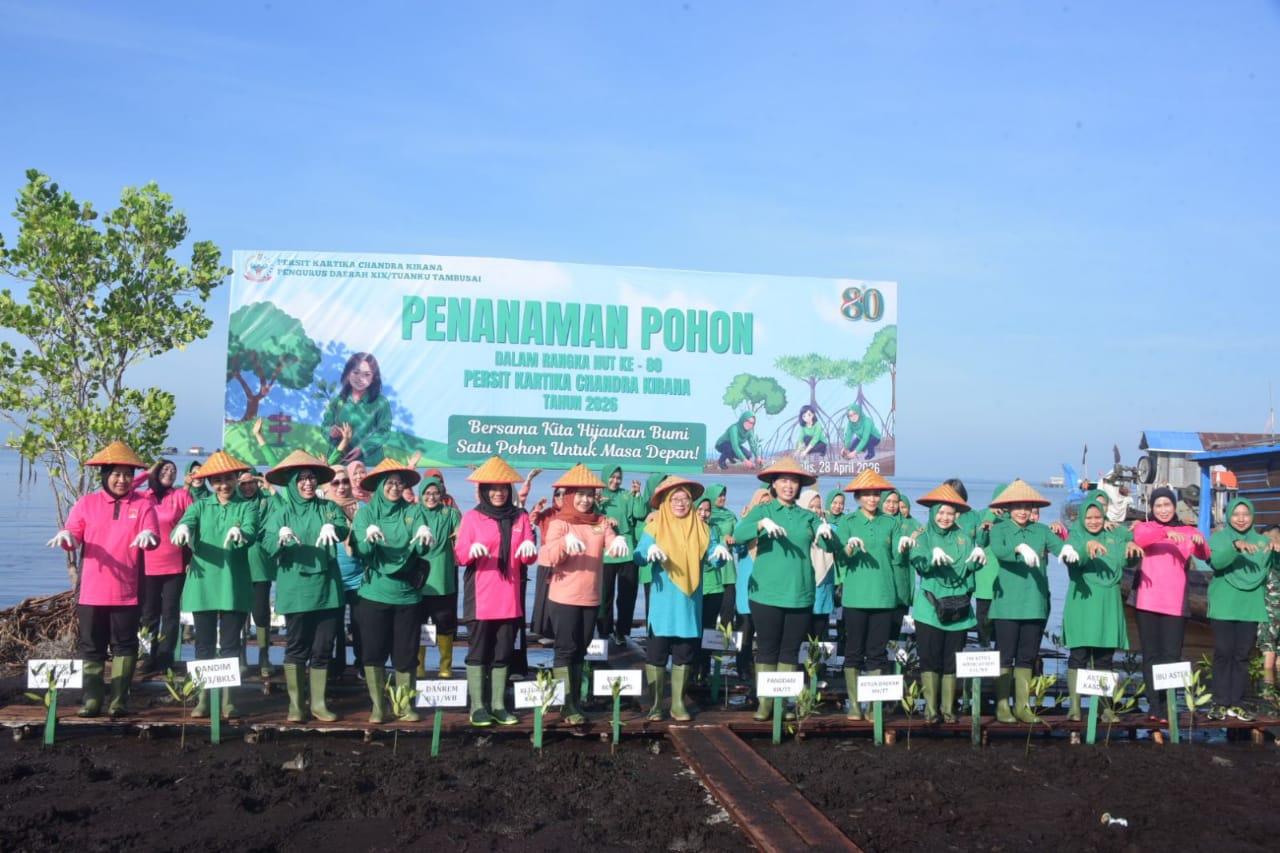 Sekda Bengkalis Dampingi Pangdam XIX/ Tuanku Tambusai, Lakukan Penanaman Mangrove di Desa Perapat Tunggal